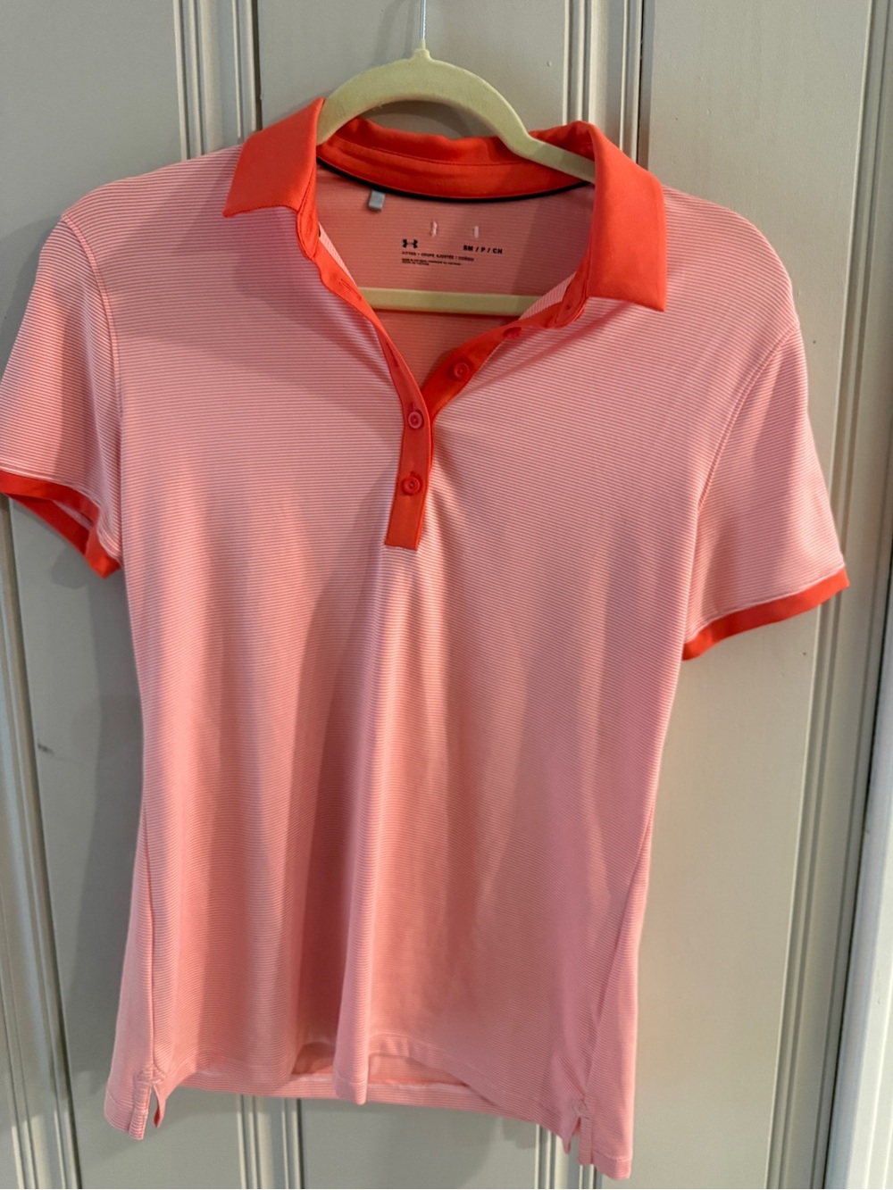 Under Armour Women’s Orange Coral White Stripe Golf Polo Size Small